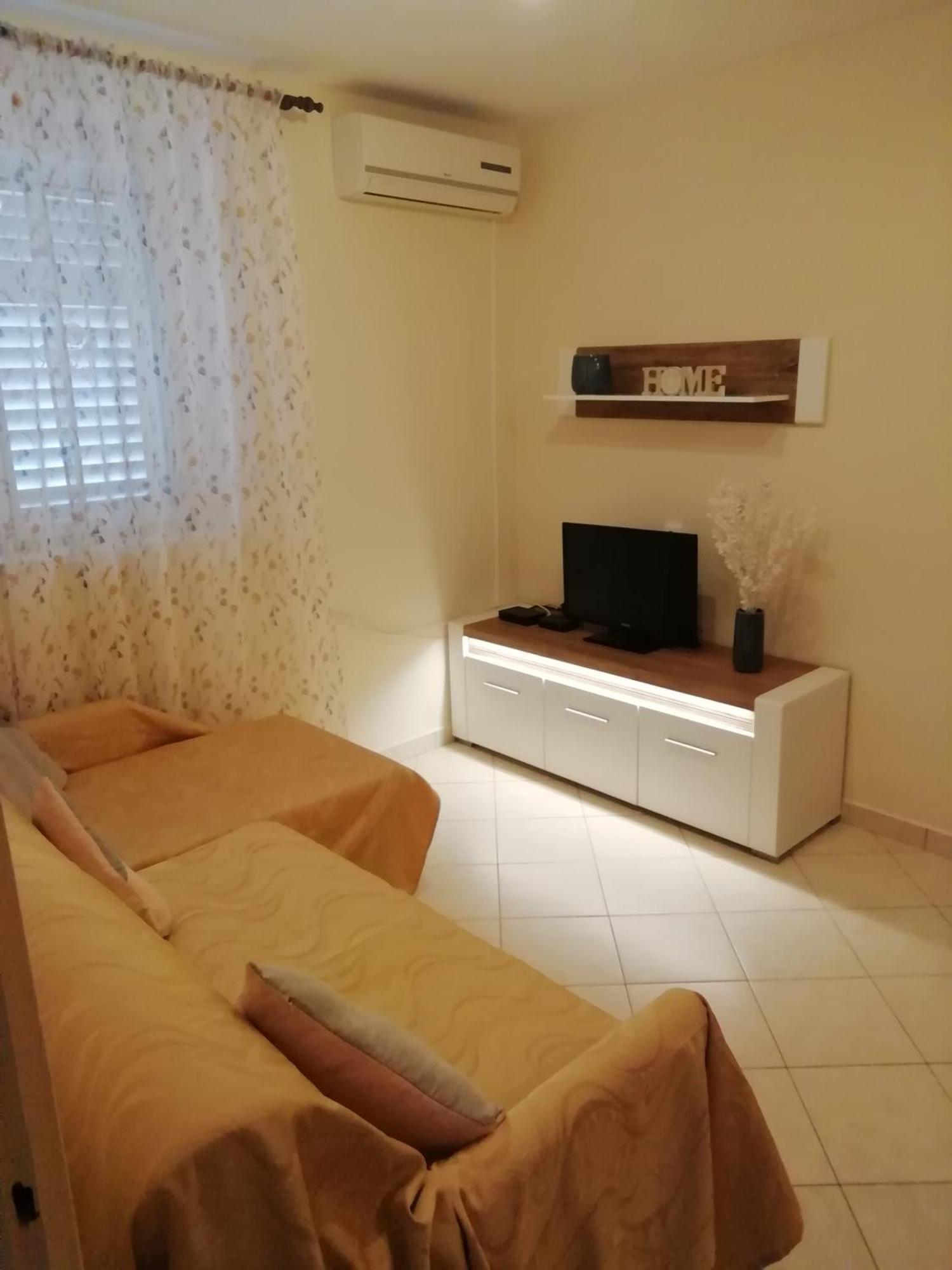 Apartments Ivona Lumbarda Zewnętrze zdjęcie