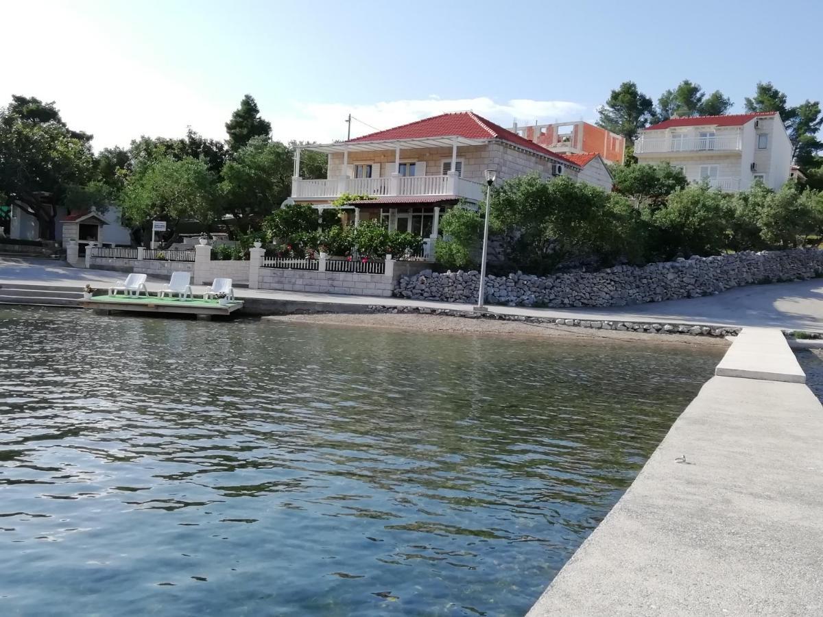 Apartments Ivona Lumbarda Zewnętrze zdjęcie