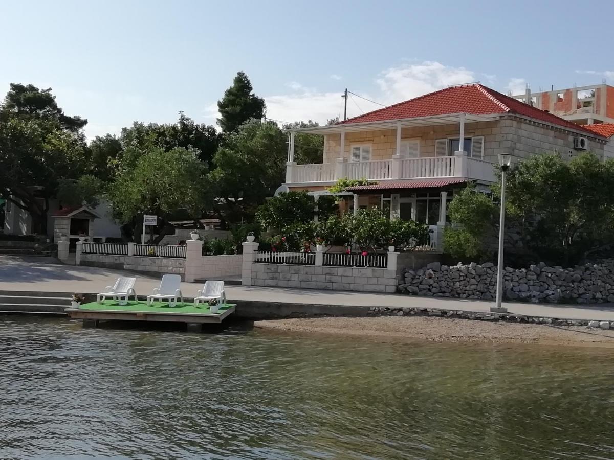 Apartments Ivona Lumbarda Zewnętrze zdjęcie
